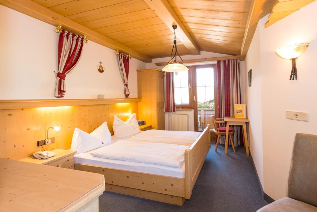 אובראו Hotel Landhaus Marchfeld מראה חיצוני תמונה