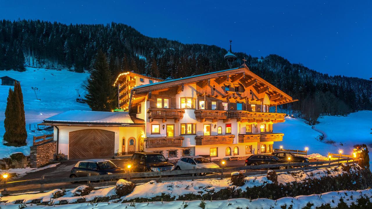 אובראו Hotel Landhaus Marchfeld מראה חיצוני תמונה